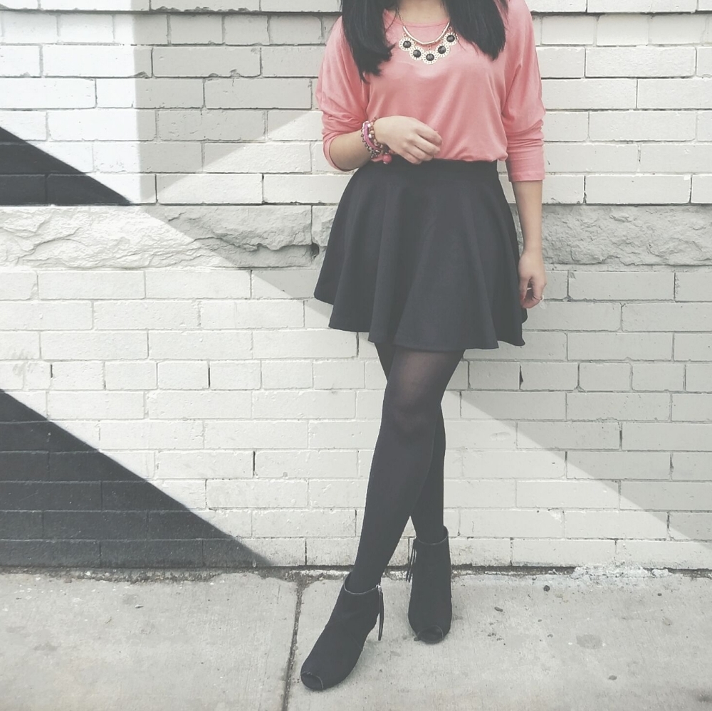 Gap fit & flare skater skirt size Small